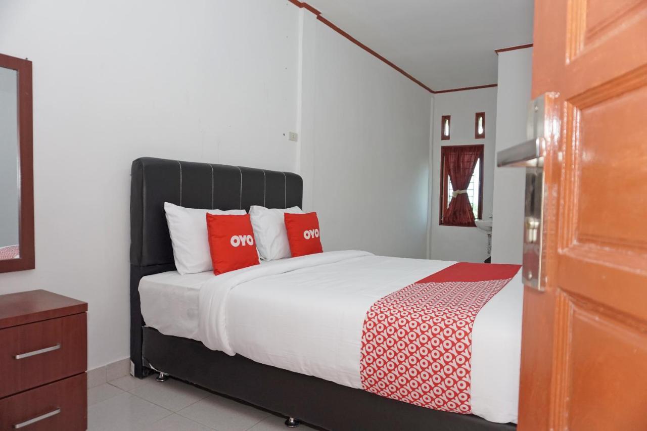 Sinapuran Oyo 2635 Ramos Inn מראה חיצוני תמונה